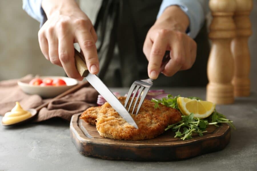 gepaneerde schnitzel aanbieding vlees